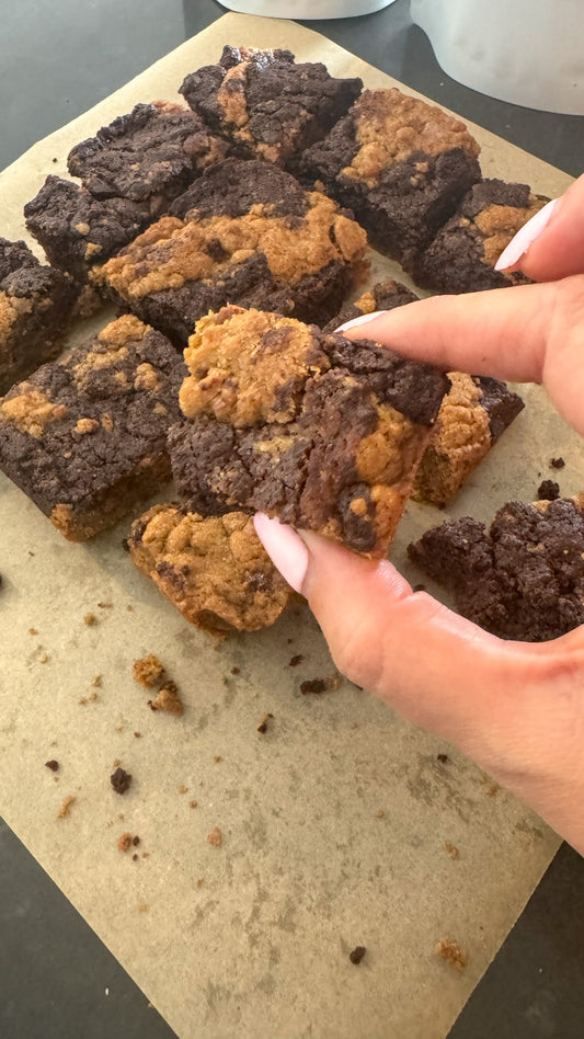 Brookie Tray Bake – The Ultimate Chocolatey Goodie