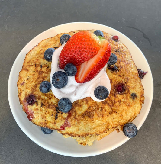 Banana Oat Pancakes - Bake it by Giovannellis