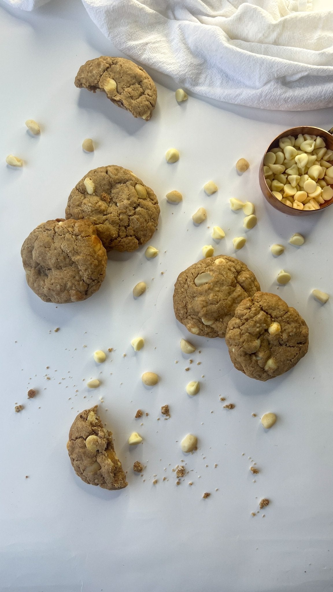 Macadamia & White Chocolate Chip Cookies Baking Mix - Bake it by Giovannellis